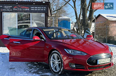 Ліфтбек Tesla Model S 2013 в Вінниці