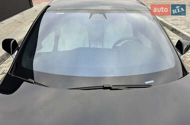 Лифтбек Tesla Model S 2019 в 