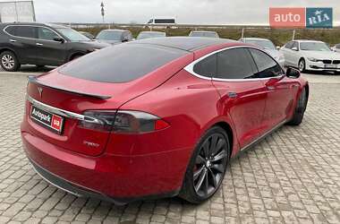 Ліфтбек Tesla Model S 2016 в Львові