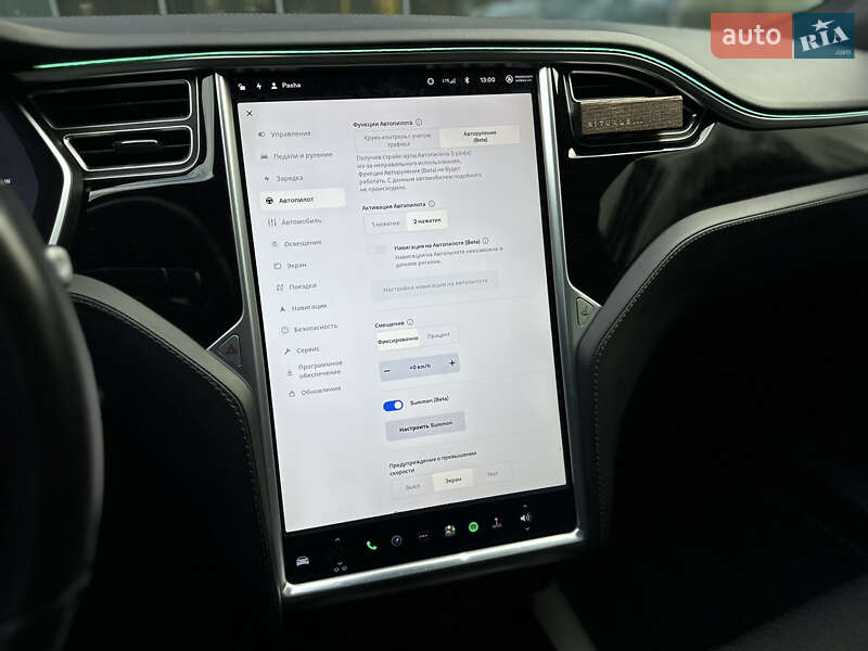 Лифтбек Tesla Model S 2017 в Львове