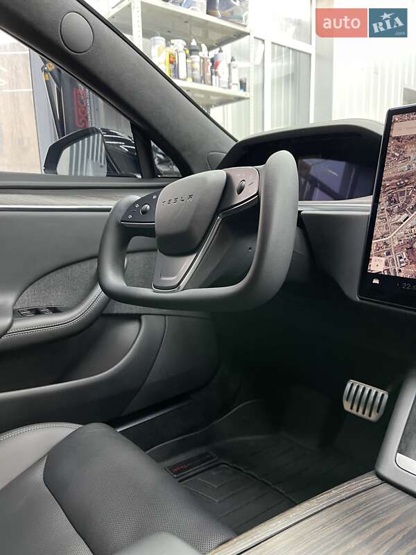 Лифтбек Tesla Model S 2022 в Виннице