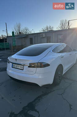 Ліфтбек Tesla Model S 2019 в Дніпрі