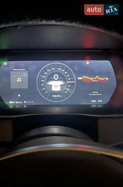 Ліфтбек Tesla Model S 2014 в 