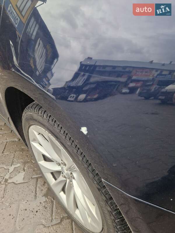 Ліфтбек Tesla Model S 2014 в Тернополі