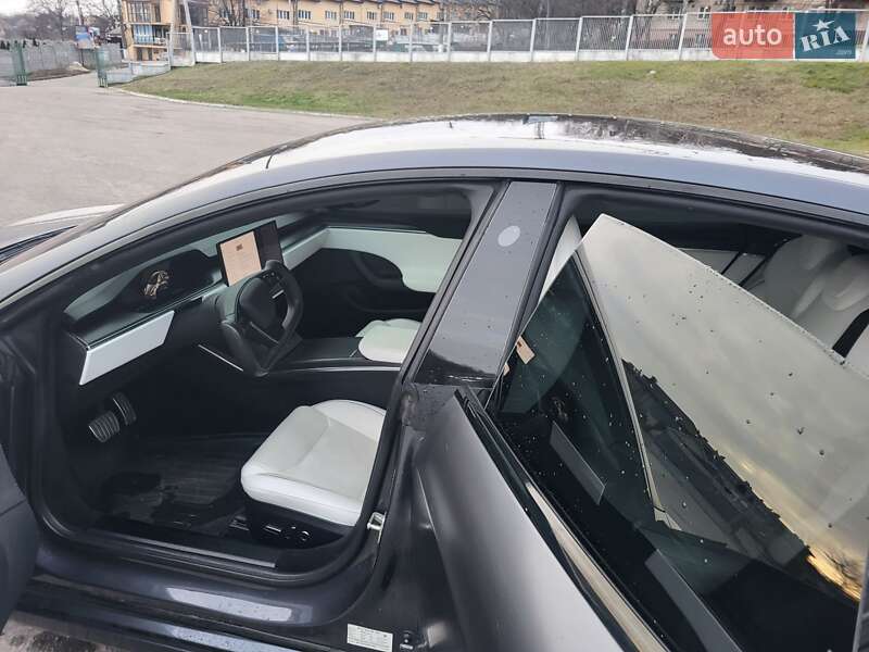 Ліфтбек Tesla Model S 2022 в Обухові
