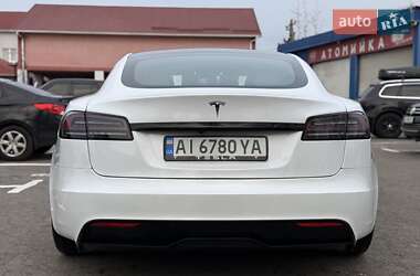 Лифтбек Tesla Model S 2022 в Киеве