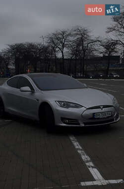 Лифтбек Tesla Model S 2013 в Одессе