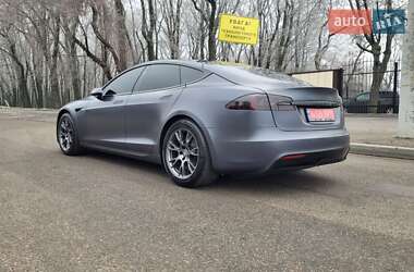 Лифтбек Tesla Model S 2022 в 