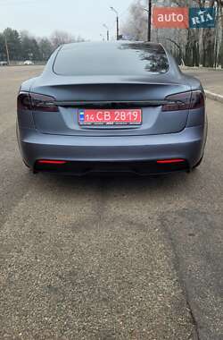 Лифтбек Tesla Model S 2022 в 