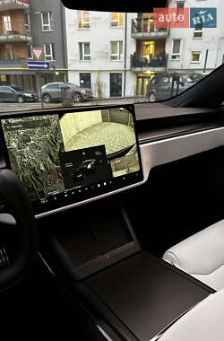 Лифтбек Tesla Model S 2021 в Львове