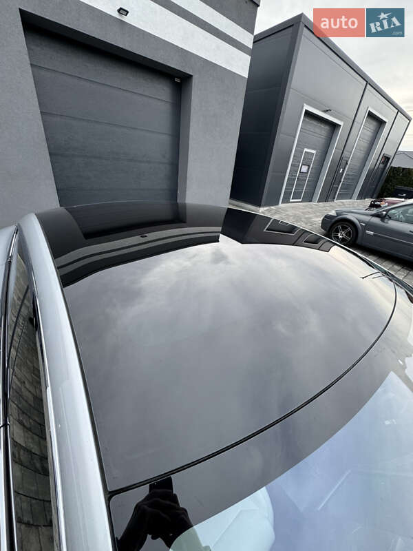Лифтбек Tesla Model S 2018 в Луцке