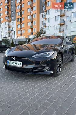 Ліфтбек Tesla Model S 2018 в Києві