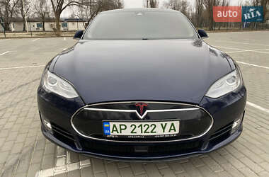 Лифтбек Tesla Model S 2014 в Запорожье