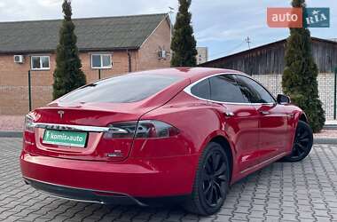 Лифтбек Tesla Model S 2014 в 