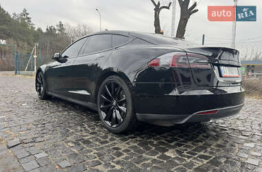 Лифтбек Tesla Model S 2014 в Киеве