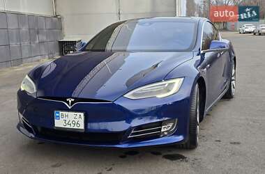 Лифтбек Tesla Model S 2016 в Одессе