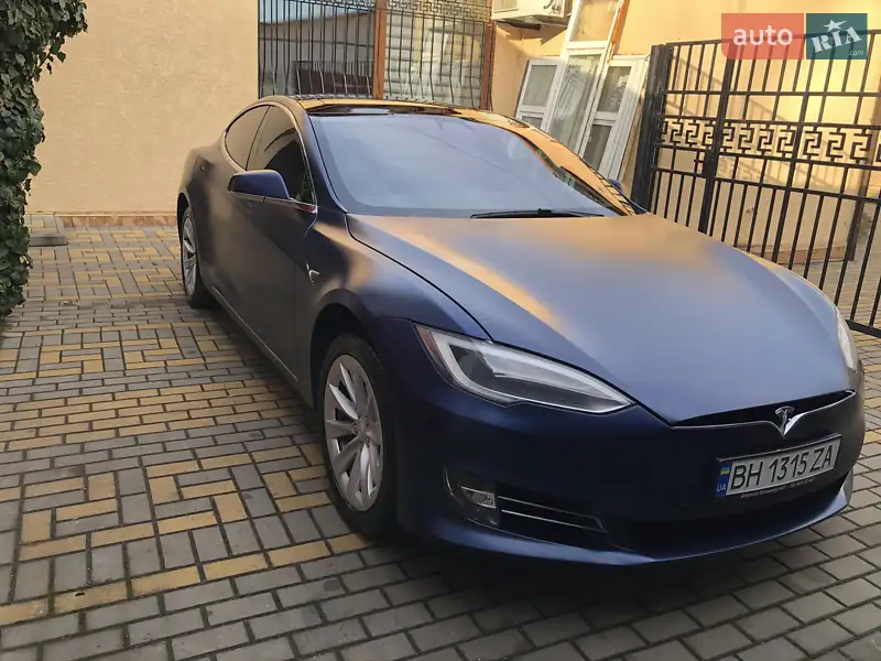 Tesla Model S