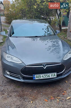 Ліфтбек Tesla Model S 2014 в Калинівці