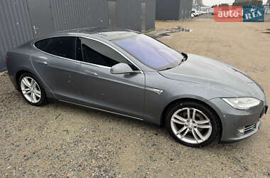 Лифтбек Tesla Model S 2014 в Белой Церкви
