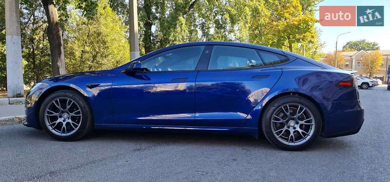 Лифтбек Tesla Model S 2022 в Харькове