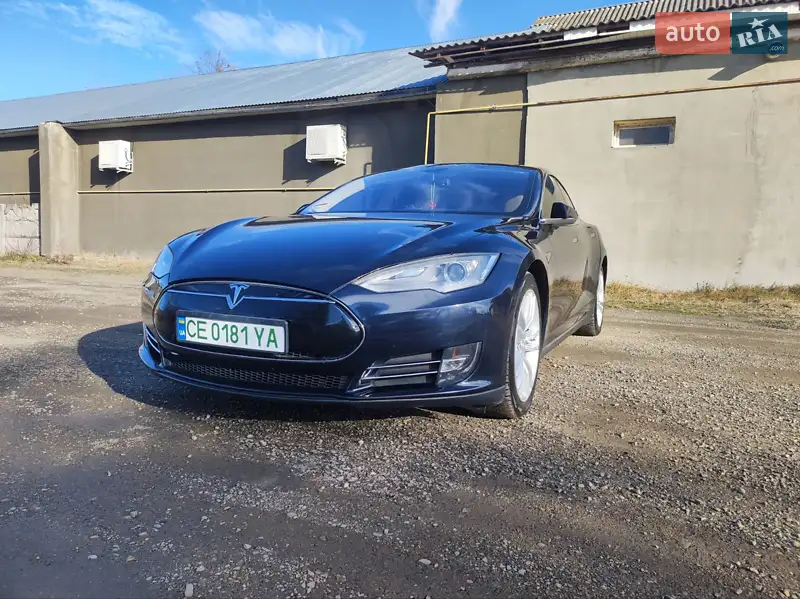 Tesla Model S