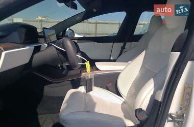Ліфтбек Tesla Model S 2021 в 