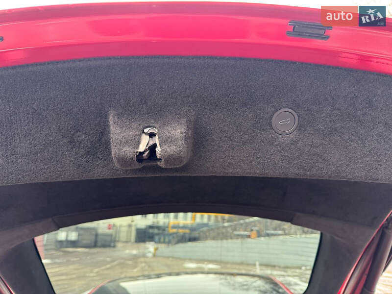 Ліфтбек Tesla Model S 2022 в Києві фото 19 Ліфтбек Tesla Model S 2022 в Києві