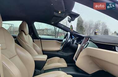 Ліфтбек Tesla Model S 2017 в 