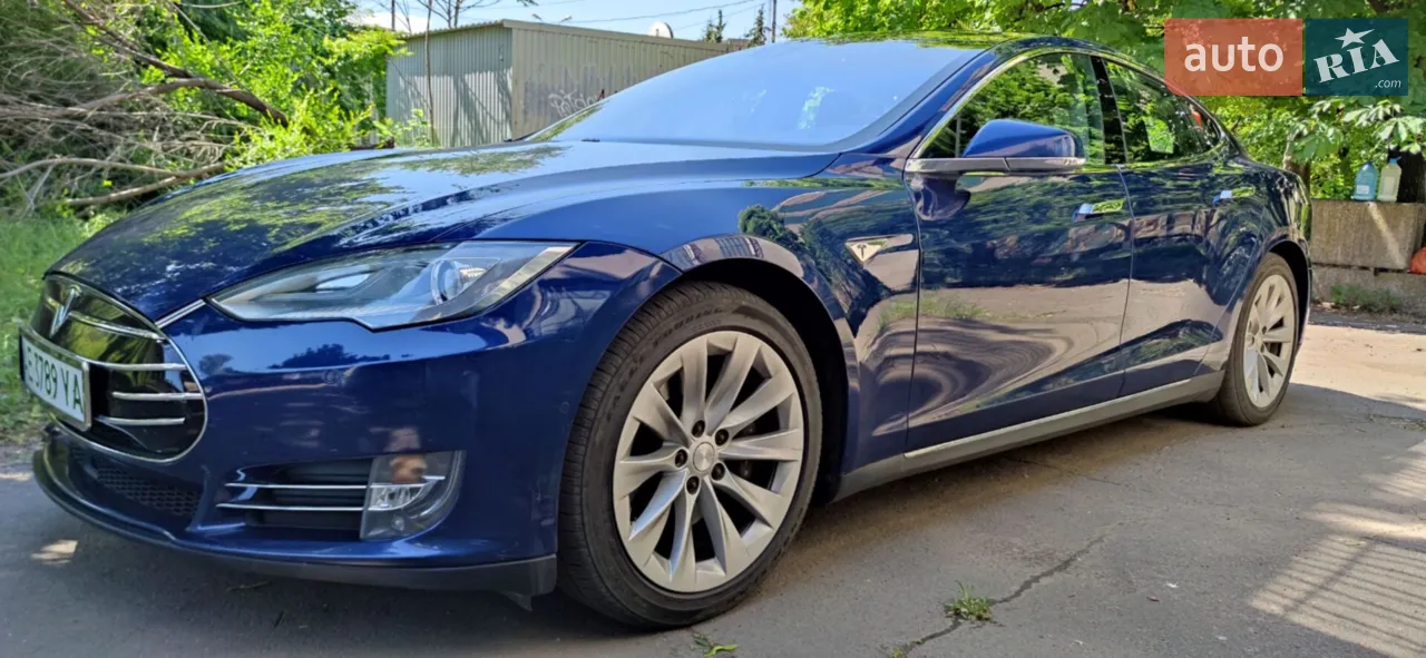 2015 Tesla Model S - мініатюра 12