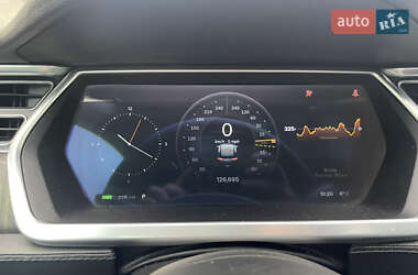 Лифтбек Tesla Model S 2013 в 