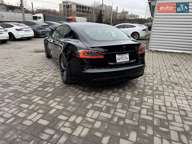 Лифтбек Tesla Model S 2021 в Днепре