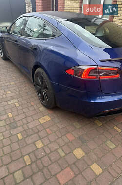 Лифтбек Tesla Model S 2022 в 