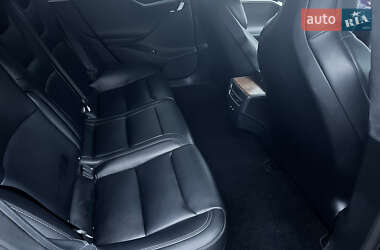 Лифтбек Tesla Model S 2018 в 