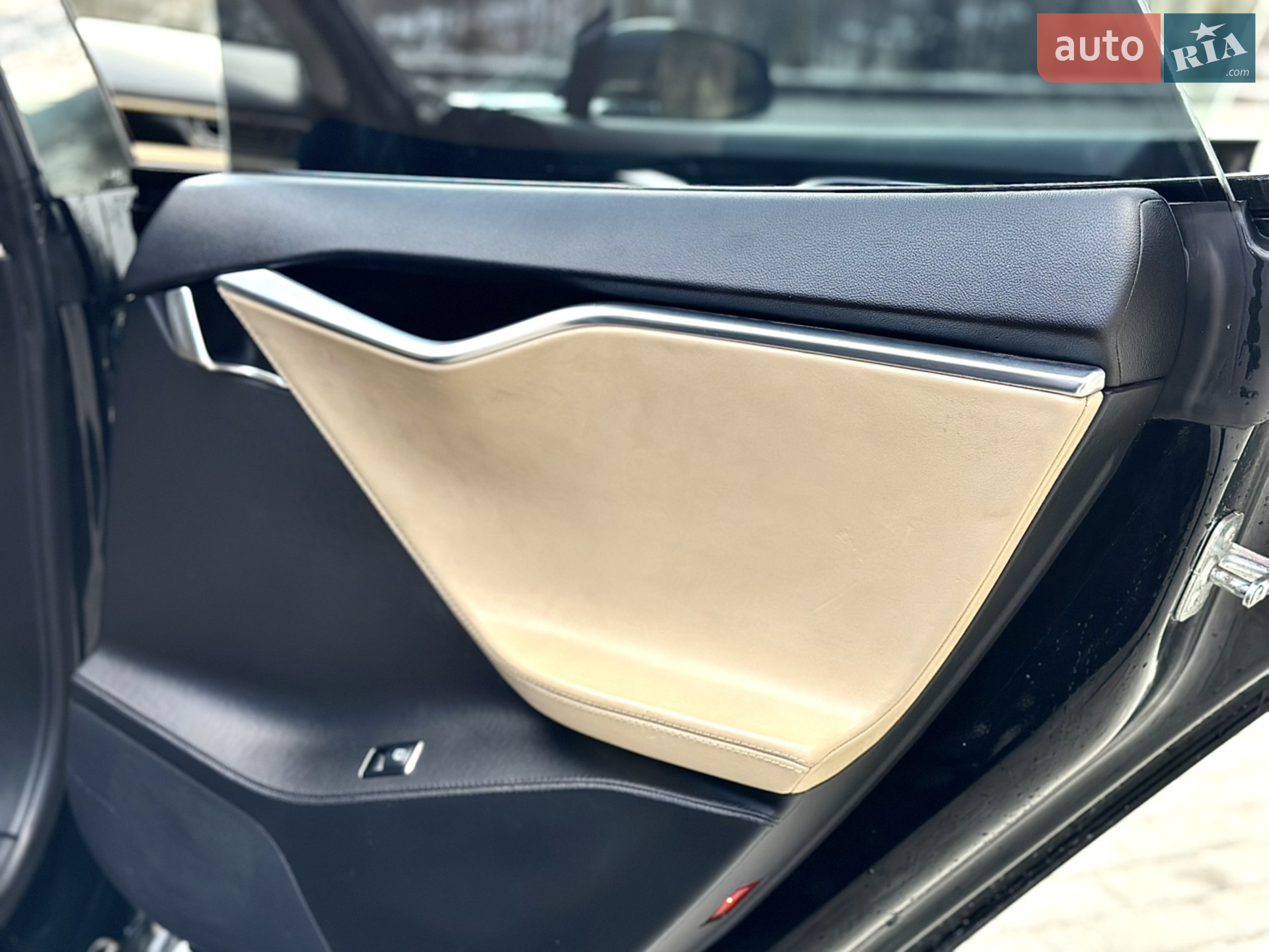 2014 Tesla Model S - мініатюра 42