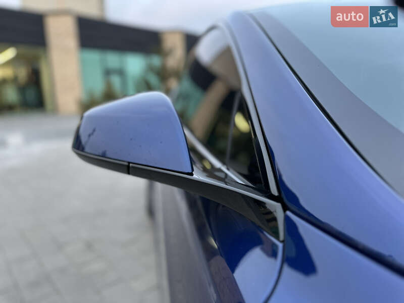 Ліфтбек Tesla Model S 2021 в Хмельницькому