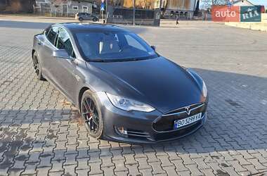 Ліфтбек Tesla Model S 2015 в Зборові