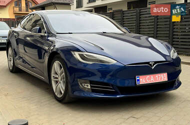 Ліфтбек Tesla Model S 2016 в Львові