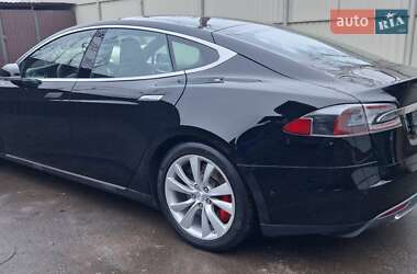 Ліфтбек Tesla Model S 2014 в Києві