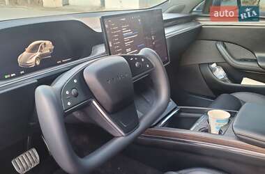 Лифтбек Tesla Model S 2022 в 