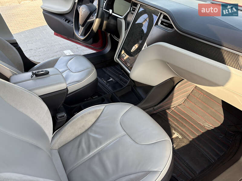 Лифтбек Tesla Model S 2014 в Одессе
