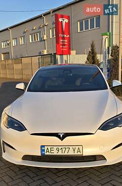 Лифтбек Tesla Model S 2024 в Днепре
