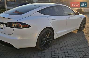 Лифтбек Tesla Model S 2024 в Днепре