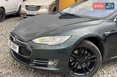 Лифтбек Tesla Model S 2014 в Стрые