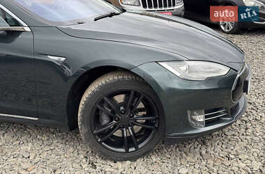 Лифтбек Tesla Model S 2014 в Стрые