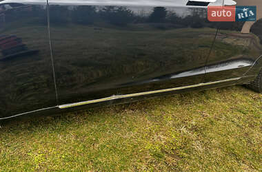 Лифтбек Tesla Model S 2013 в 