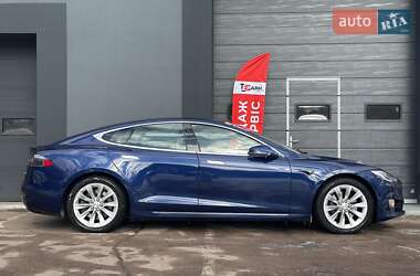 Ліфтбек Tesla Model S 2018 в Києві