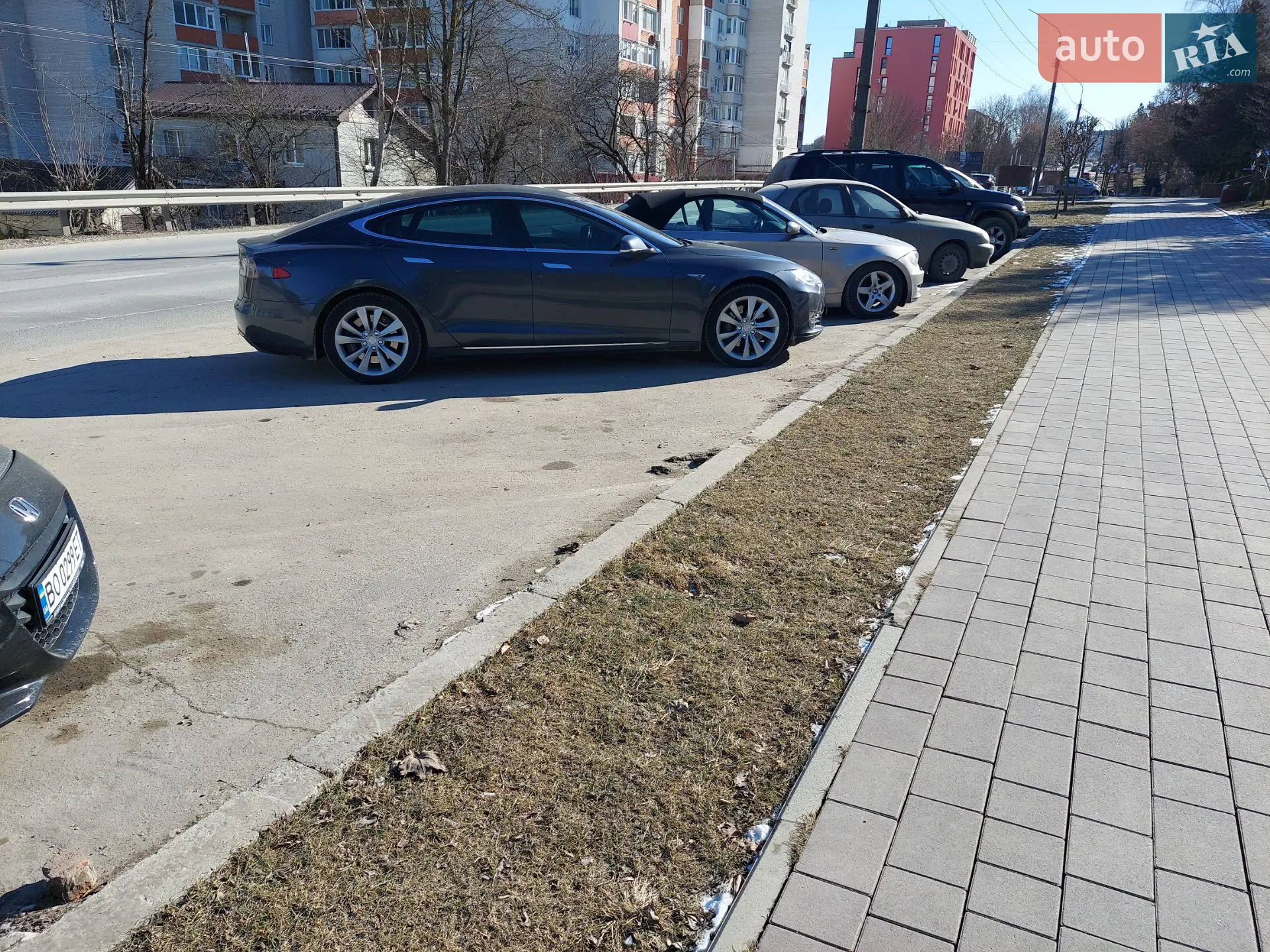 2014 Tesla Model S - мініатюра 24