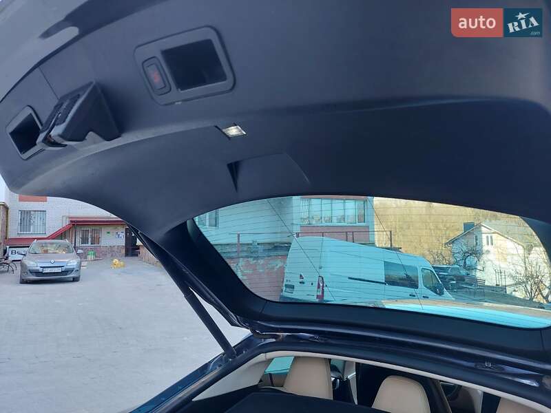 Лифтбек Tesla Model S 2014 в Тернополе фото 39 Лифтбек Tesla Model S 2014 в Тернополе