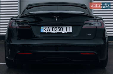 Лифтбек Tesla Model S 2021 в 