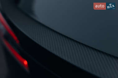 Лифтбек Tesla Model S 2021 в 